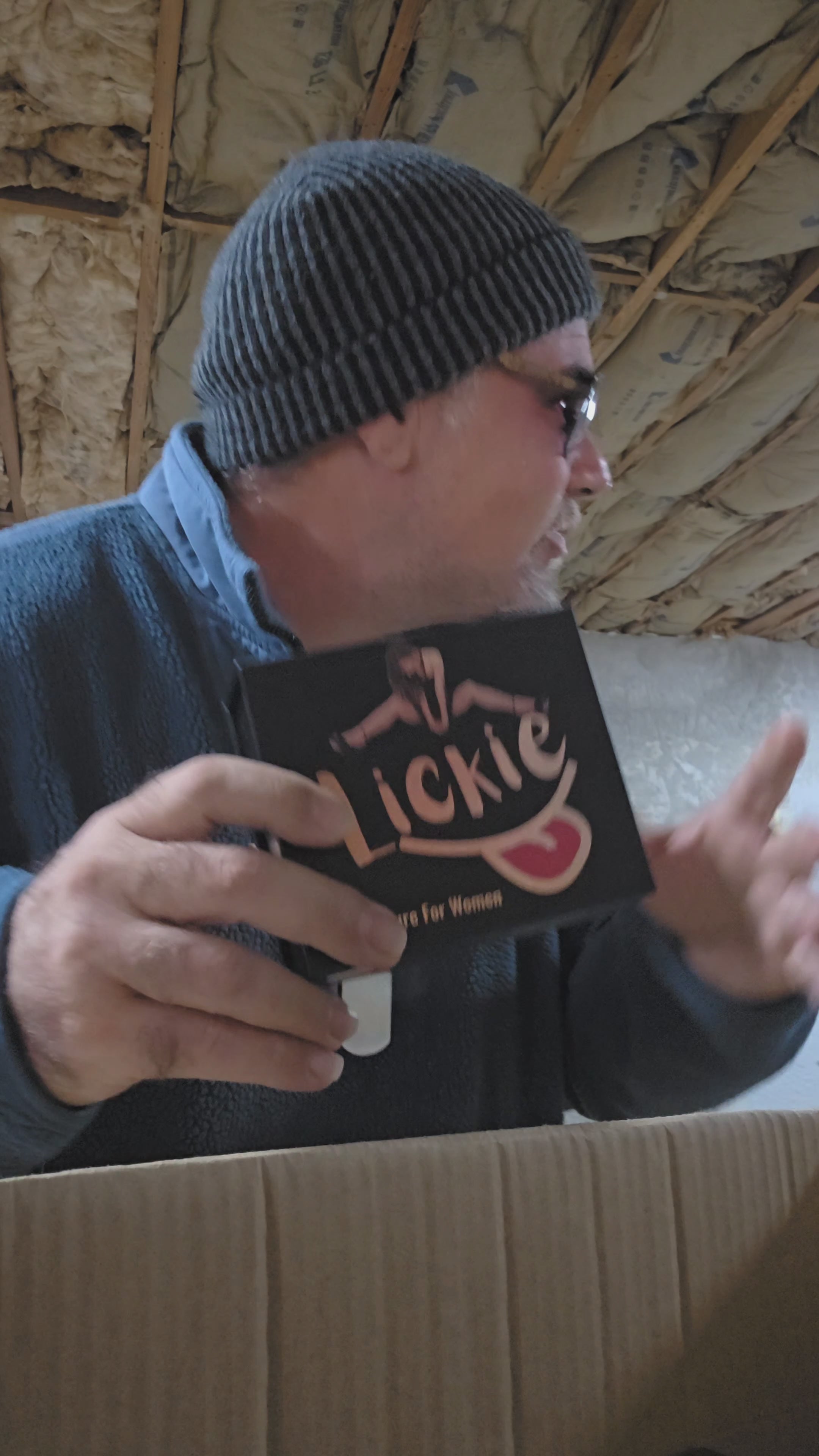 Load video: Wearable vibrating tongue sleeve woman adult toy